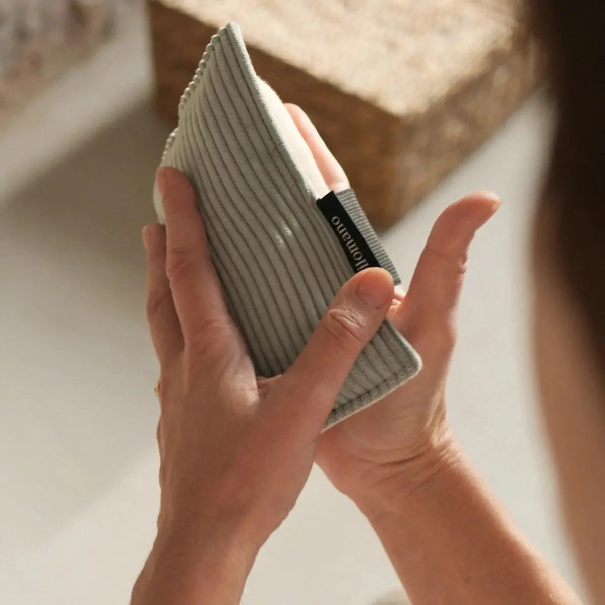 Petit oreiller de voyage Pilomano - Velours Sauge